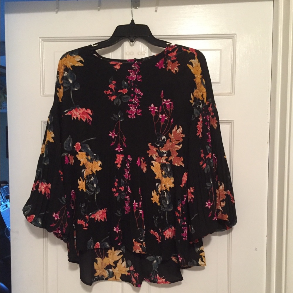 Gorgeous top from Dillards